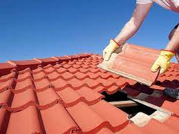 How to Choose the Right Commercial Roofing Contractor in San Diego County